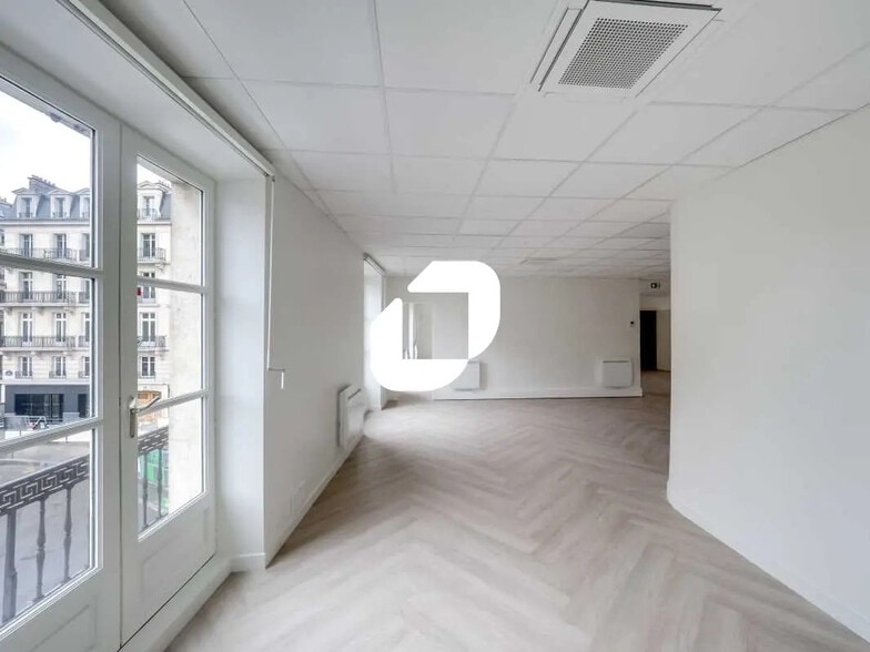 31 Place De La Madeleine, Paris for lease - Building Photo - Image 3 of 6