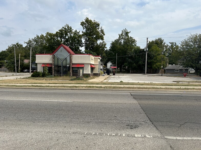 535 S Walnut St, Bloomington, IN for sale - Building Photo - Image 1 of 11