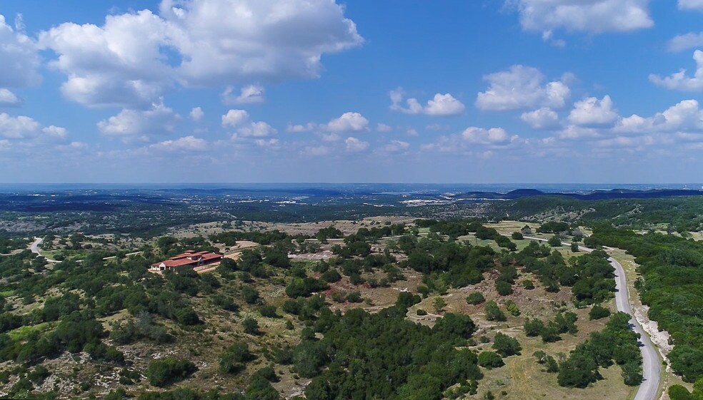 8700 Madrone Ranch Trl, Austin, TX 78738