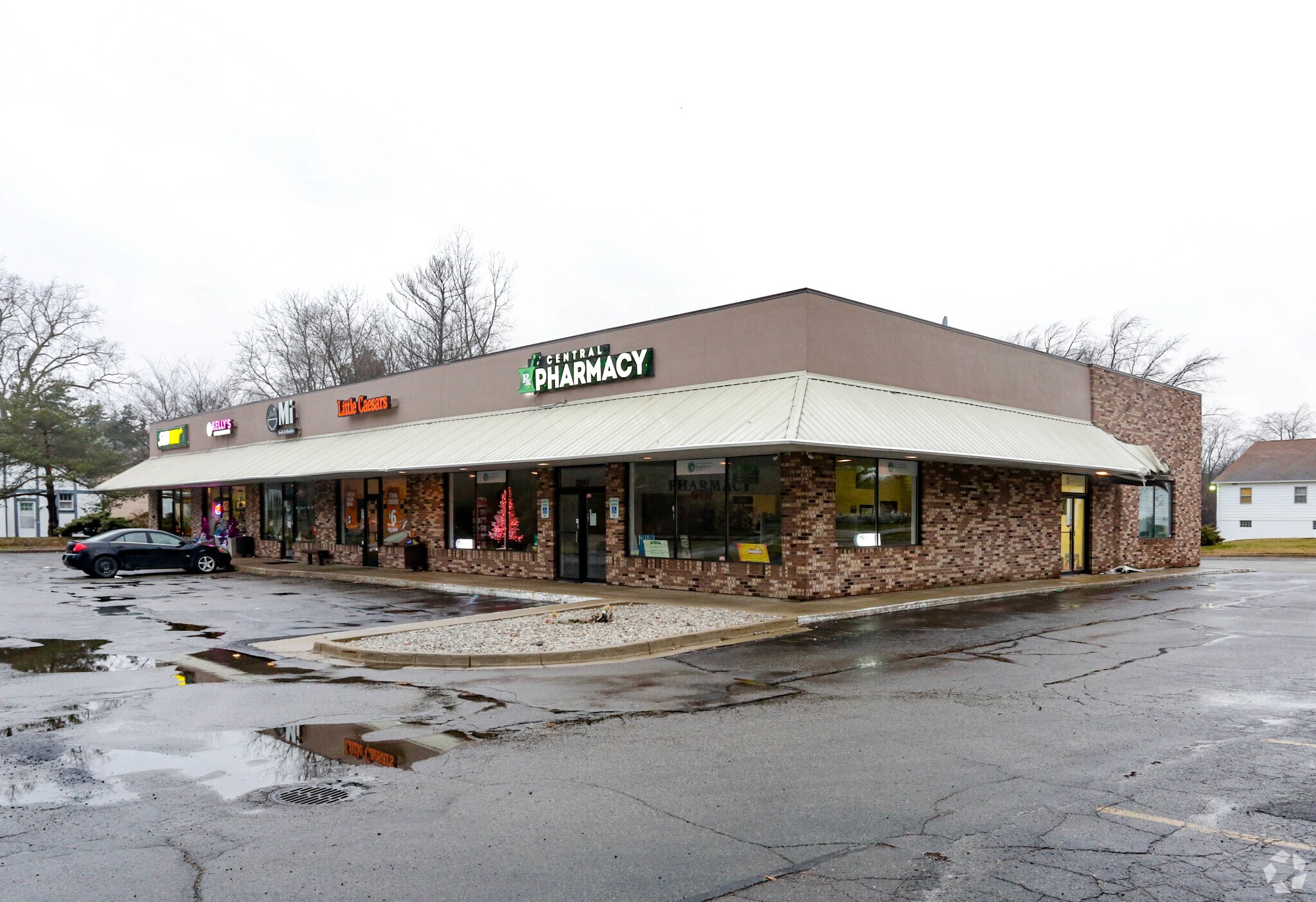 3340 E Lake Lansing Rd, East Lansing, MI for sale Primary Photo- Image 1 of 1