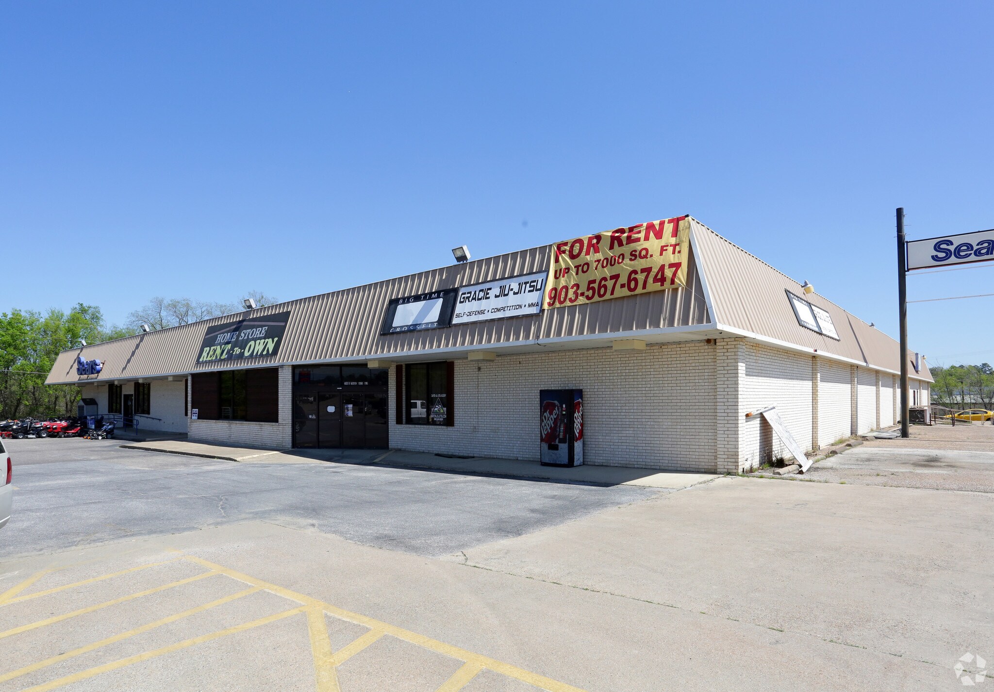 1120-1190 S Trade Days Blvd, Canton, TX for sale Primary Photo- Image 1 of 1