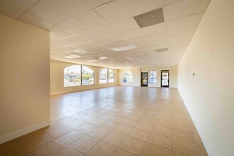 277 S Rancho Santa Fe Rd, San Marcos, CA for lease Building Photo- Image 2 of 13