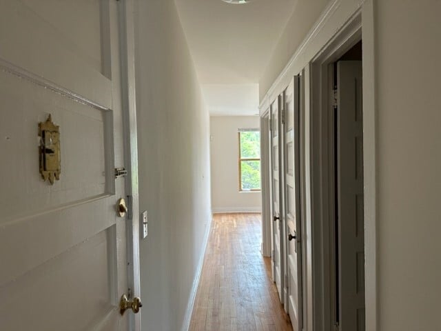 706 Green Bay Rd, Glencoe, IL for lease Interior Photo- Image 1 of 9