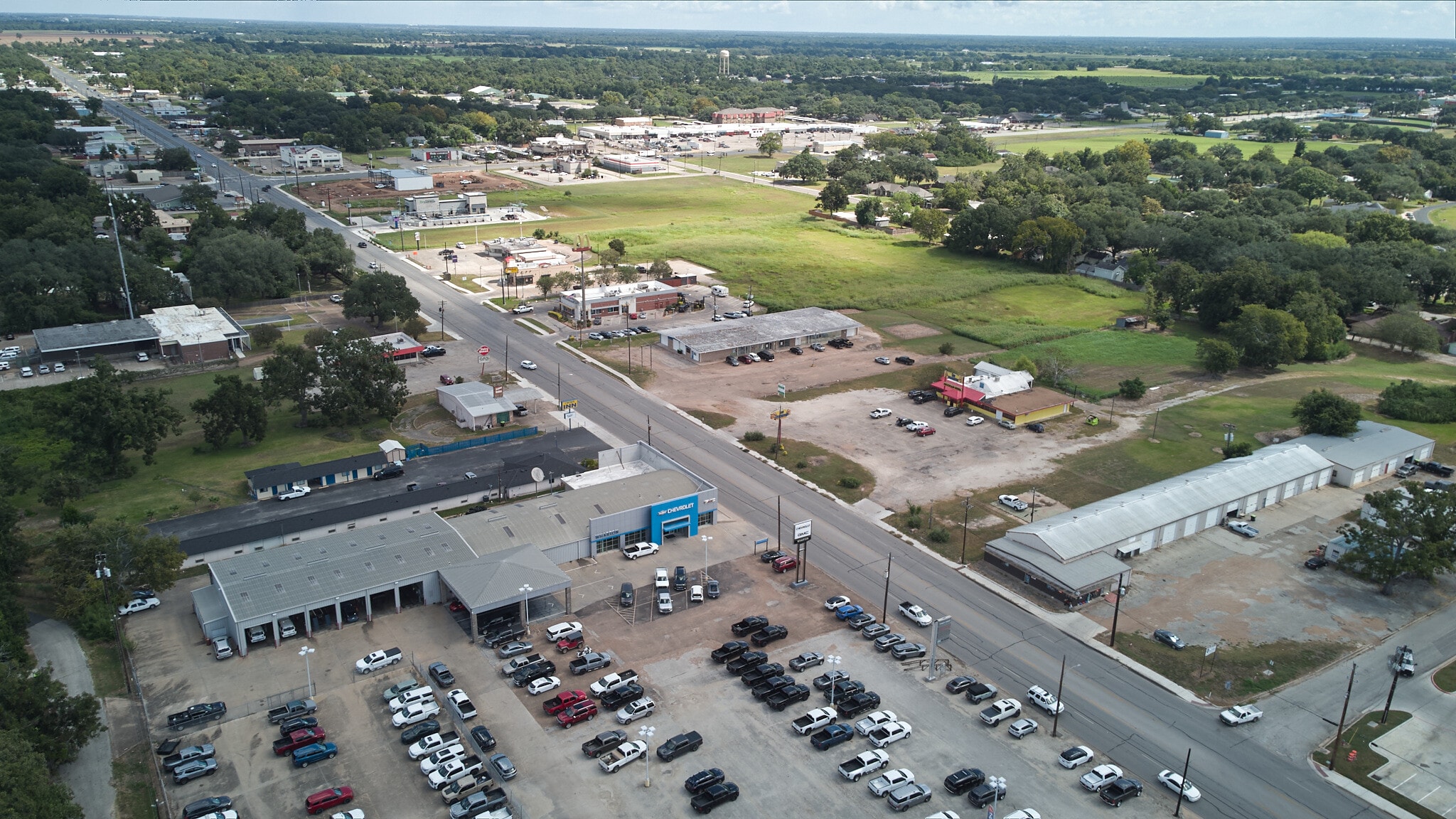 Wharton, TX - N Richmond Rd - 13.77 Ac portfolio of 6 properties for sale on LoopNet.com Building Photo- Image 1 of 33