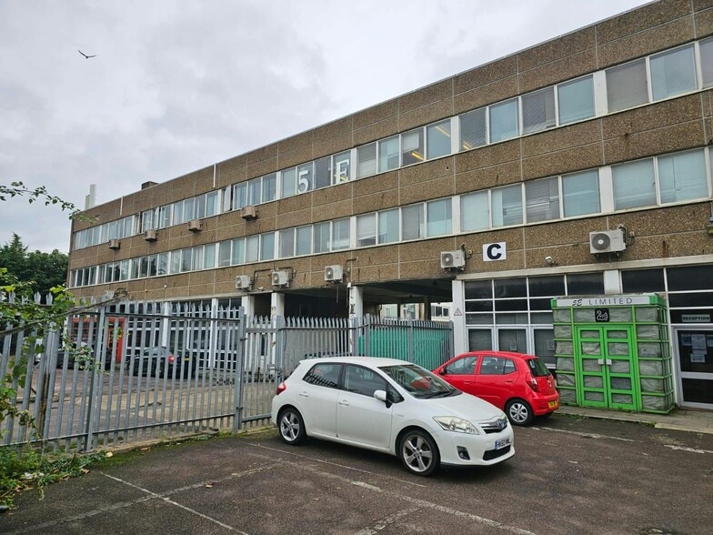 Pegamoid Rd, London for lease - Building Photo - Image 2 of 8