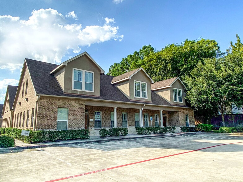 25511 Budde Rd, The Woodlands, TX for lease - Building Photo - Image 1 of 9