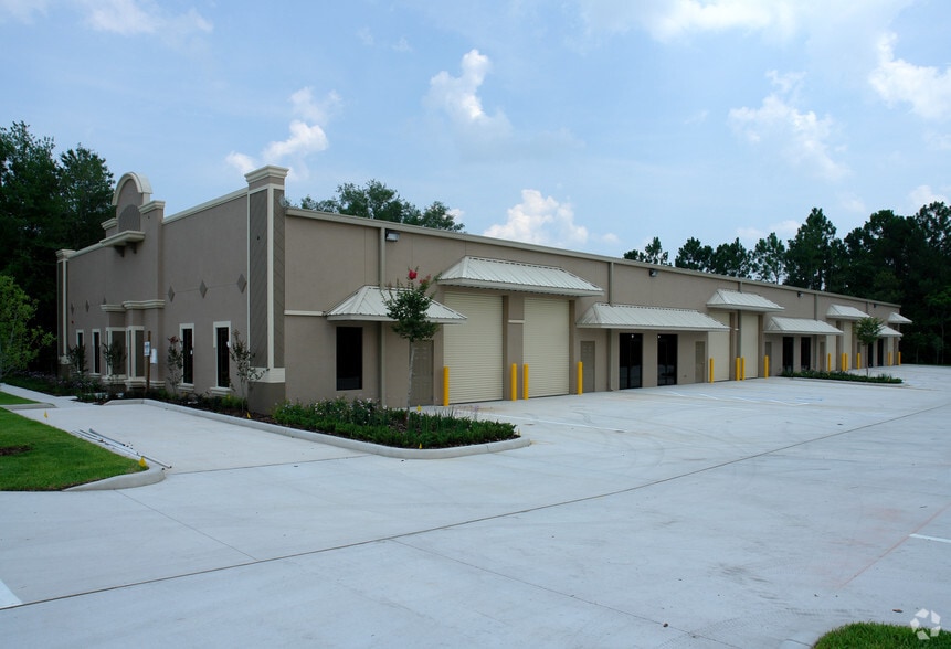 1421 Hamlin Ave, Saint Cloud, FL for sale - Primary Photo - Image 1 of 1