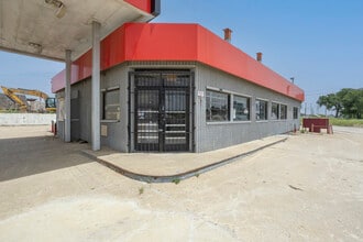 6101 E Rosedale St, Fort Worth, TX for lease Building Photo- Image 1 of 6