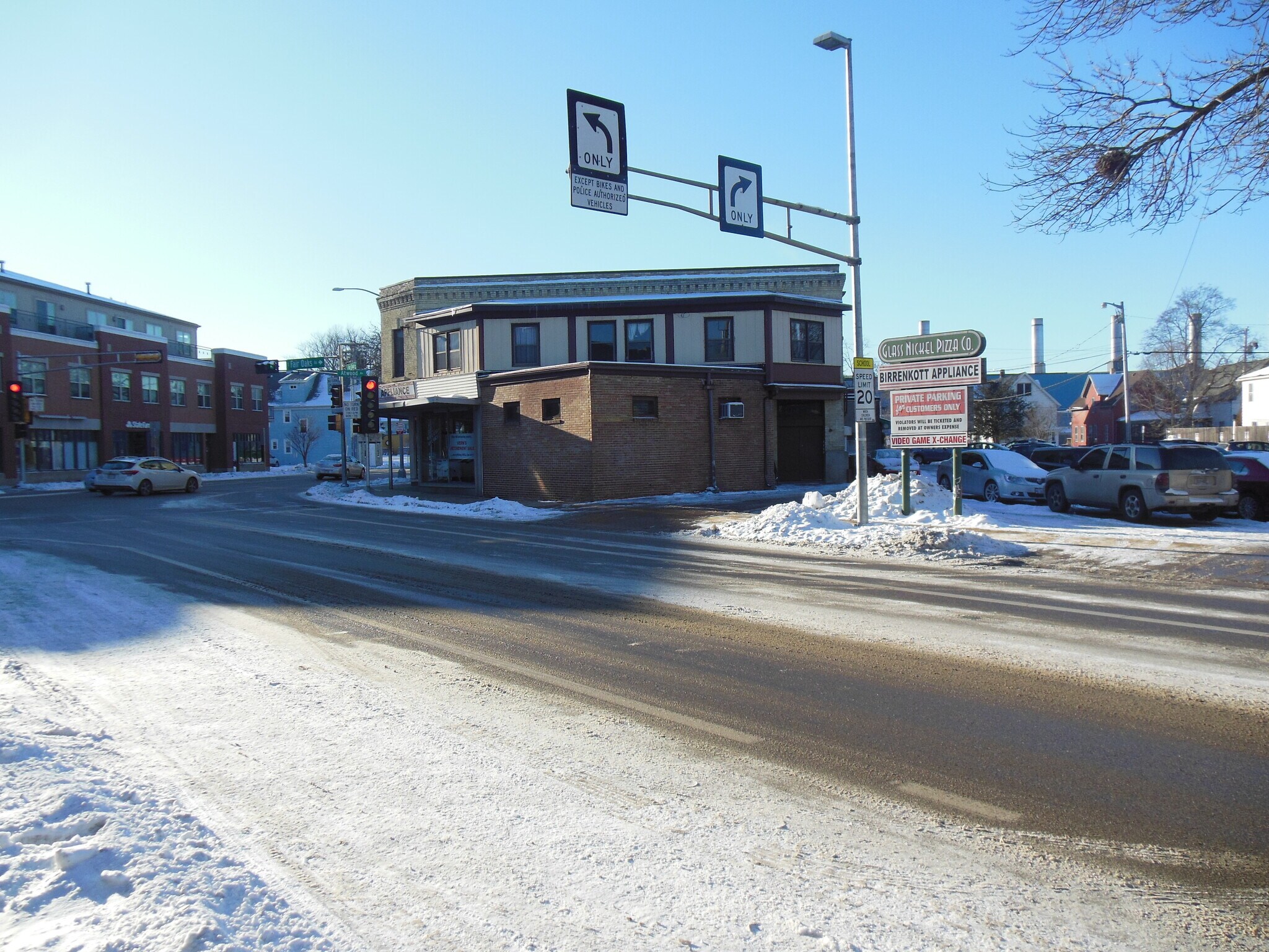 2926 Atwood Ave, Madison, WI 53704 Birrenkott Appliance Property