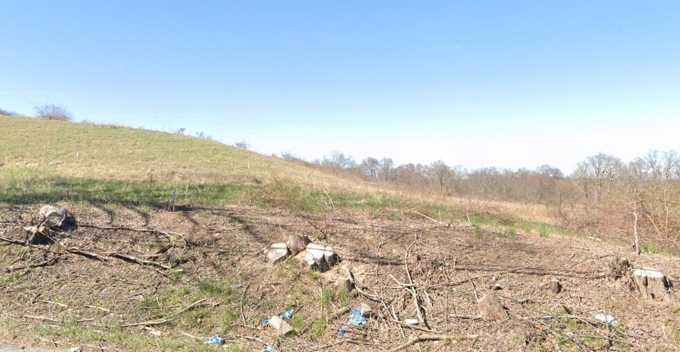 2671 Route 17M, Goshen, NY for sale - Building Photo - Image 1 of 3