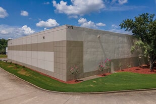 1075 Northfield Ct, Roswell GA - Warehouse