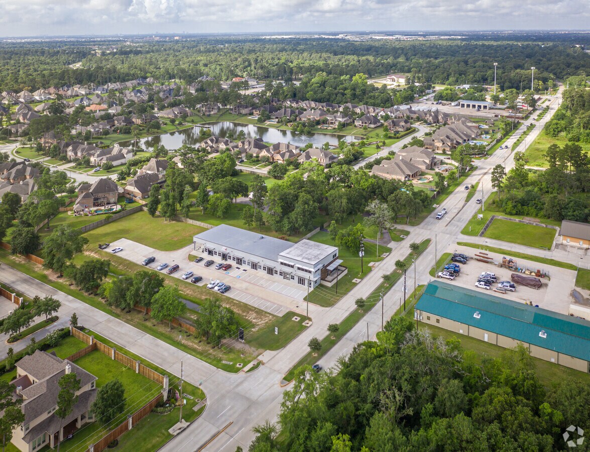 13615 Kluge Rd, Cypress, TX 77429