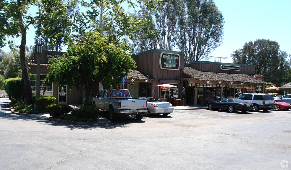 12207-12245 Poway Rd, Poway, CA for lease - Building Photo - Image 2 of 6