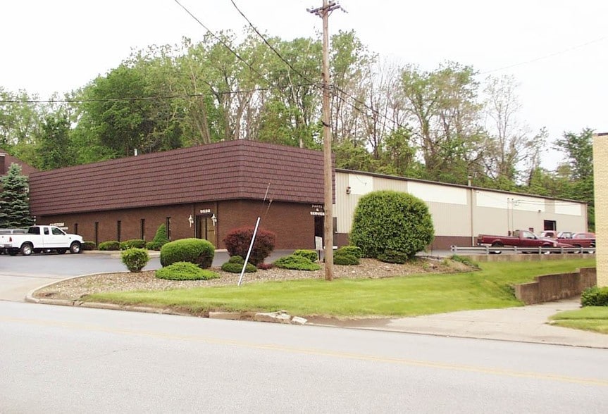 5530 Old Brecksville Rd, Independence, OH for lease - Primary Photo - Image 1 of 2