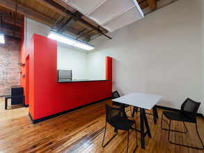 311 W Superior St, Chicago, IL for lease Interior Photo- Image 2 of 6