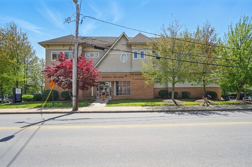 91 Washington St, Taunton, MA for lease - Commercial Listing Video - Image 2 of 51