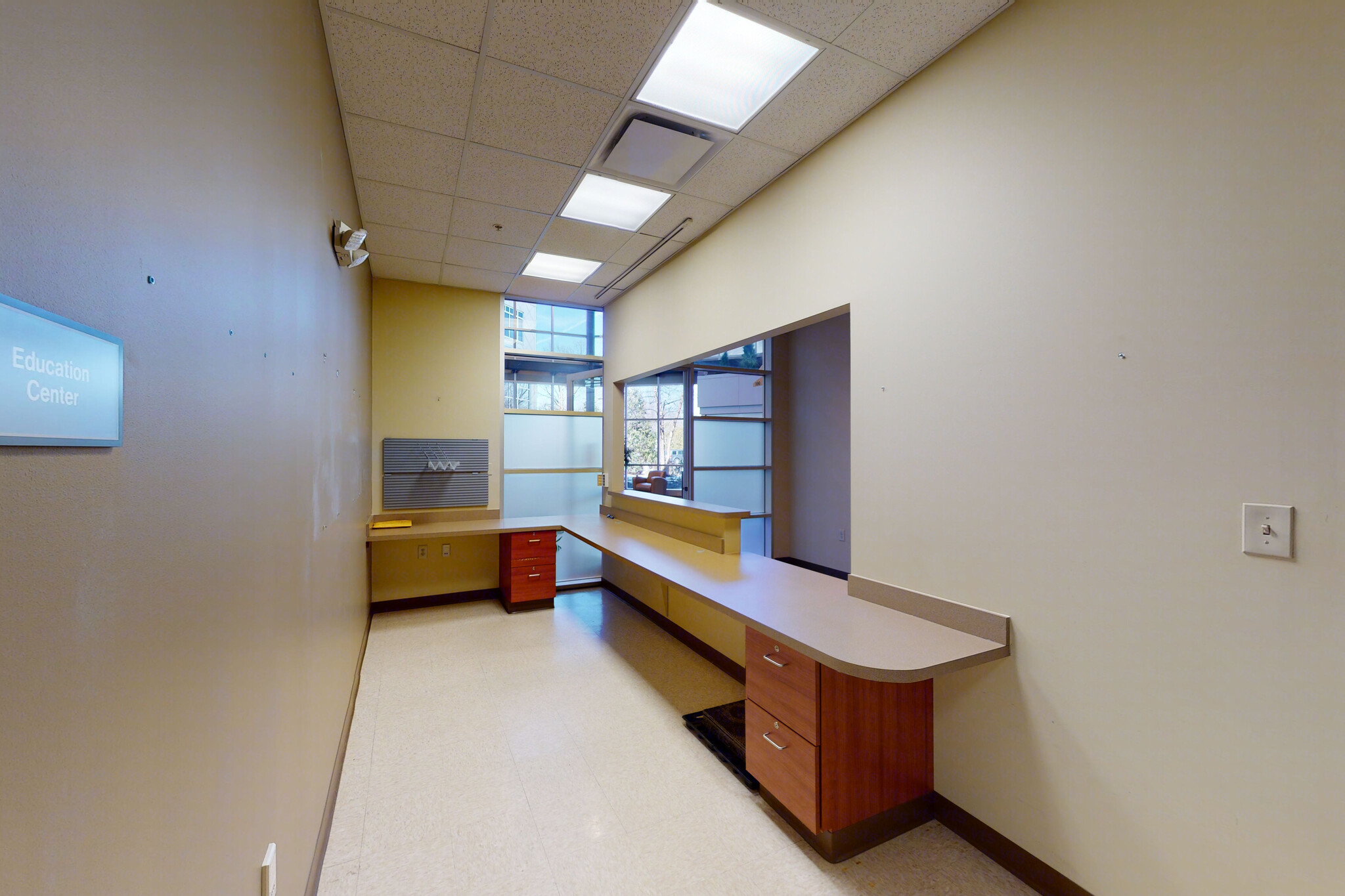 1 Park West Blvd, Akron, OH for lease Interior Photo- Image 1 of 5