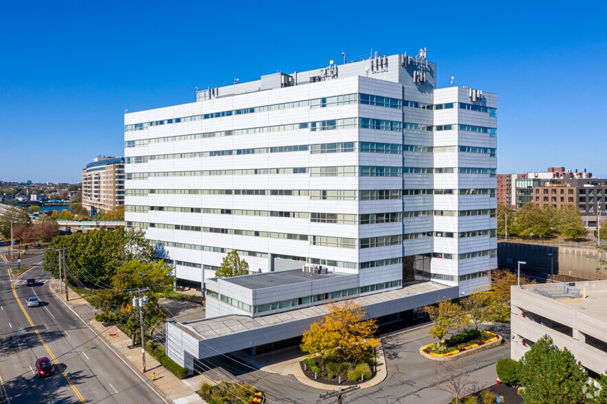 100 Hancock St, Quincy, MA for lease - Building Photo - Image 1 of 6