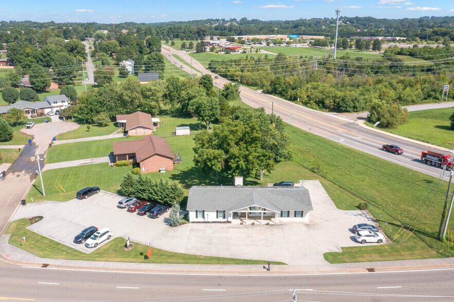 3941 E Emory Rd, Knoxville, TN 37938