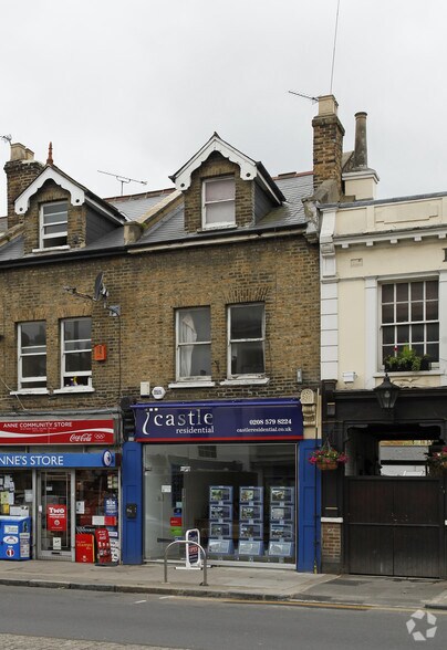 38 St Mary's Rd, London for sale - Primary Photo - Image 1 of 1