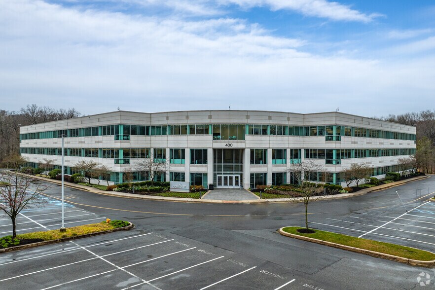 400 Commerce Dr, Newark, DE for lease - Primary Photo - Image 1 of 5