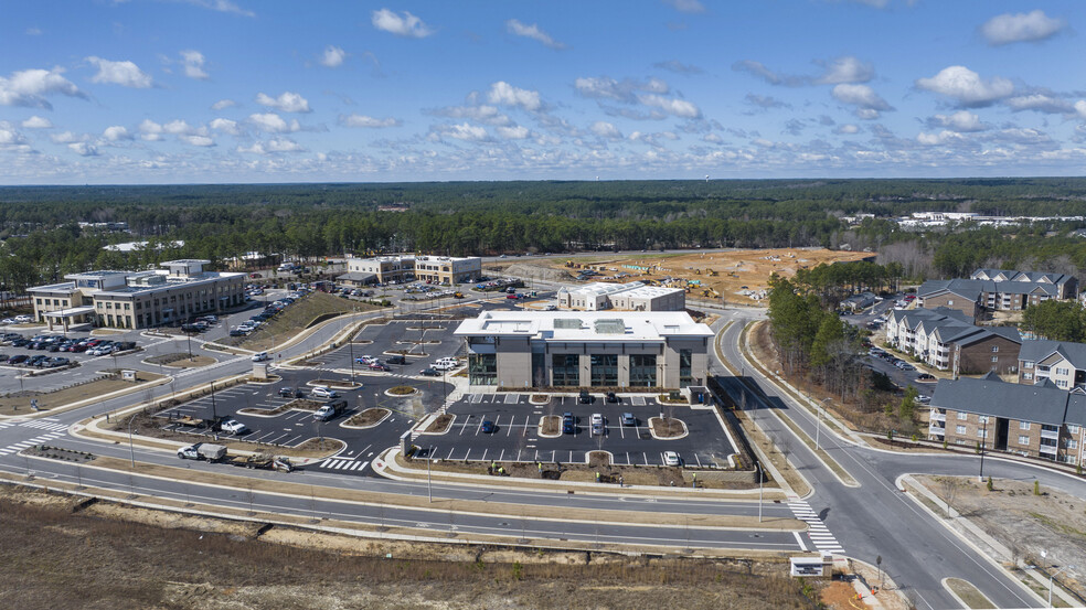 205 Pavilion Way, Southern Pines, NC for sale - Building Photo - Image 1 of 12