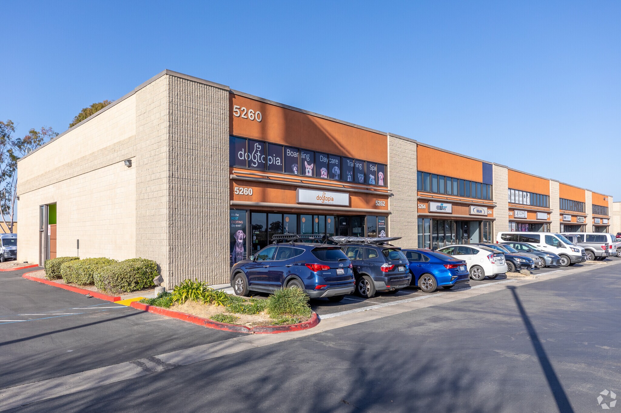 5264-5278 Eastgate Mall, San Diego, CA for lease Building Photo- Image 1 of 6