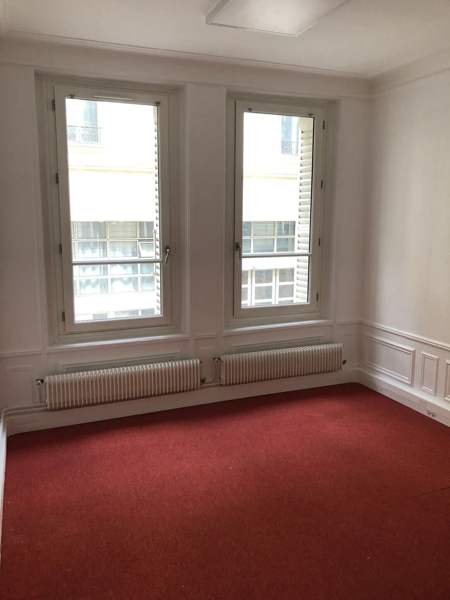 9 Rue Sainte-Anne, Paris for sale Interior Photo- Image 1 of 1