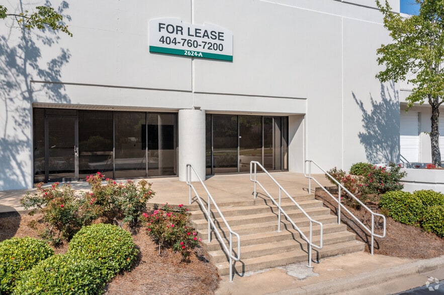 2624 Weaver Way, Doraville, GA for lease - Building Photo - Image 2 of 4
