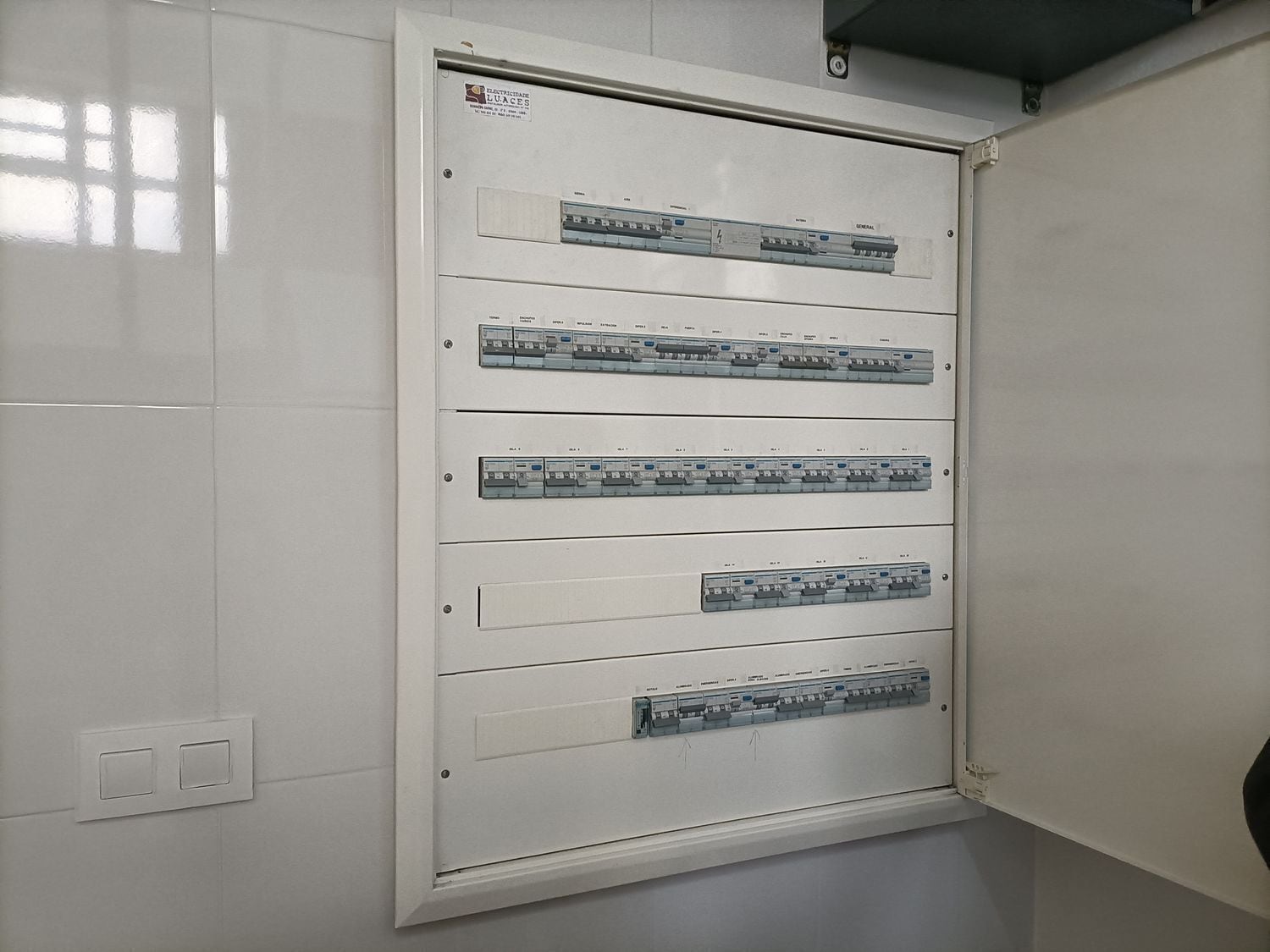 Rúa Rafael Dieste, 3, A Coruña, La Coruna for sale Building Photo- Image 1 of 19