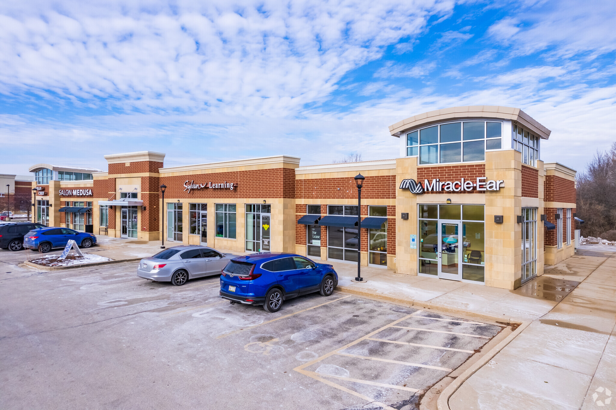 15040-15200 W Greenfield Ave, Brookfield, WI for lease Building Photo- Image 1 of 6