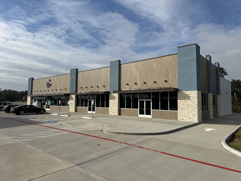 5080 Reading Rd, Rosenberg, TX for lease - Building Photo - Image 1 of 15