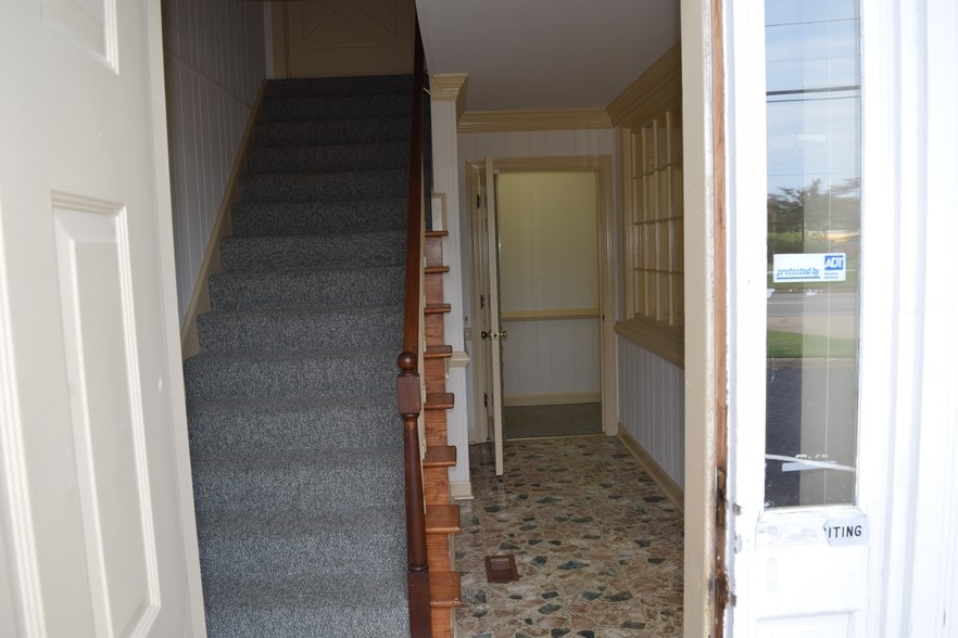 13441 Warwick Blvd, Newport News, VA for lease - Building Photo - Image 3 of 14