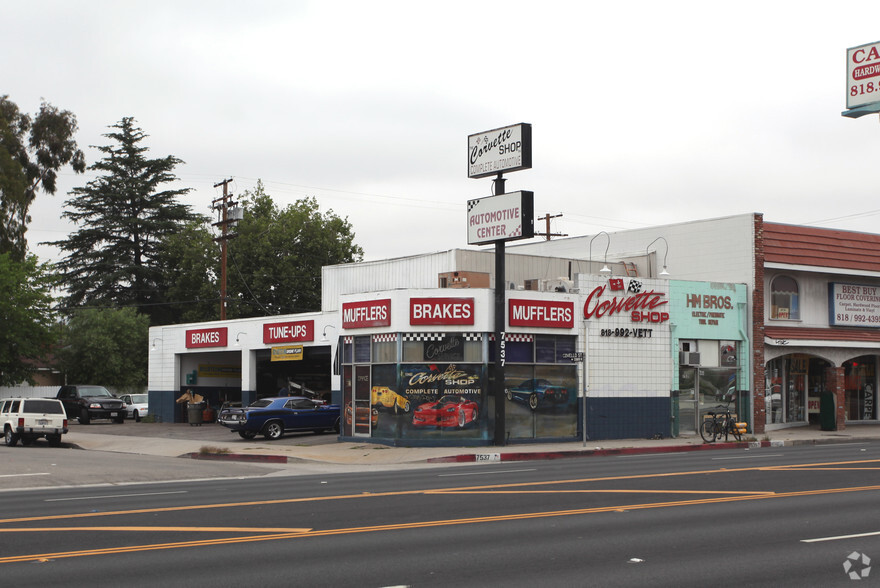 7537 Topanga Canyon Blvd, Canoga Park, CA for sale - Primary Photo - Image 2 of 6