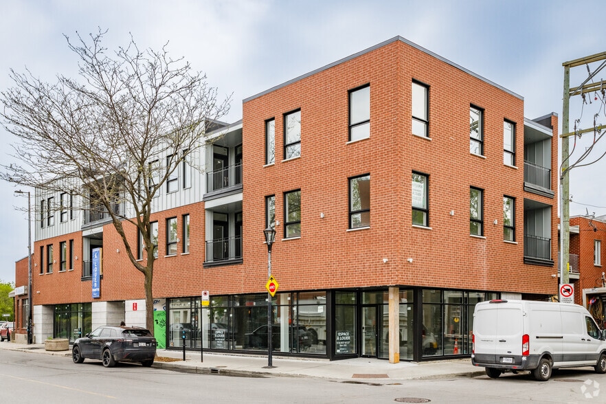 4220 Rue Notre-Dame O, Montréal, QC for lease - Primary Photo - Image 1 of 3