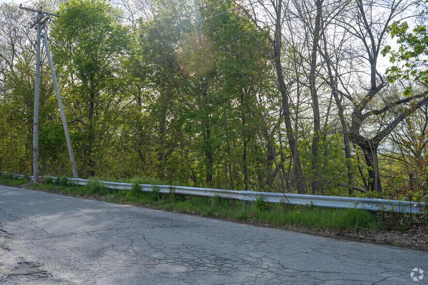 3 R Green st, Clinton, MA for sale - Primary Photo - Image 1 of 1