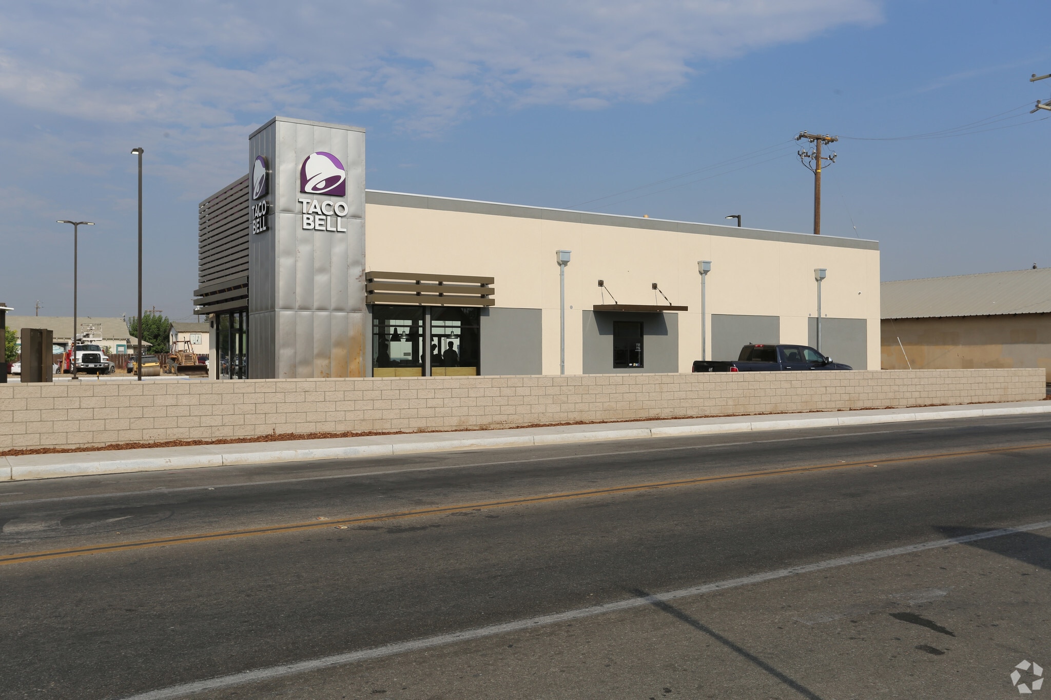 100 E Lerdo Hwy, Shafter, CA for sale Primary Photo- Image 1 of 1