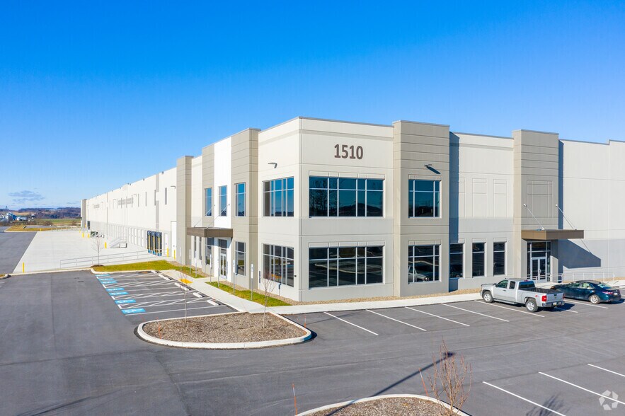 1510 Main St, Shoemakersville, PA for sale - Primary Photo - Image 1 of 1