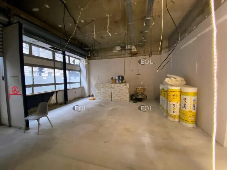 3 Rue Villaret De Joyeuse, Paris for lease - Building Photo - Image 3 of 6