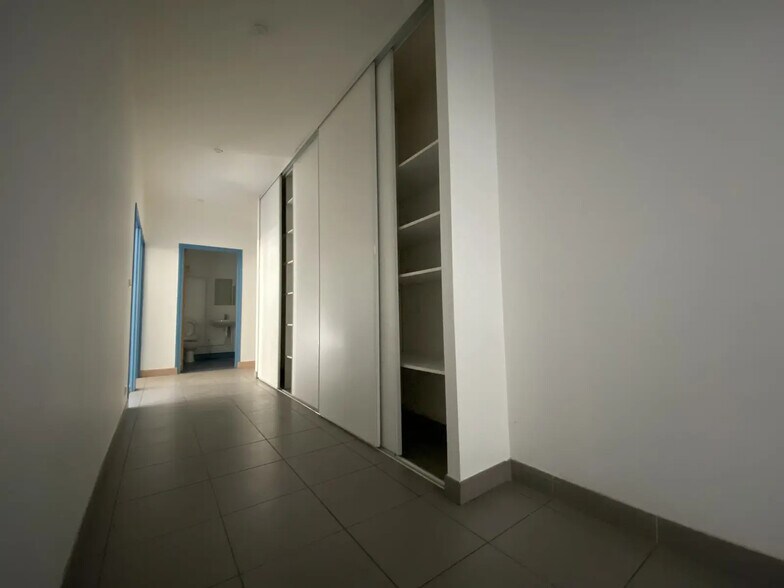 40 Boulevard Jean Ingres, Nantes for lease - Interior Photo - Image 3 of 6