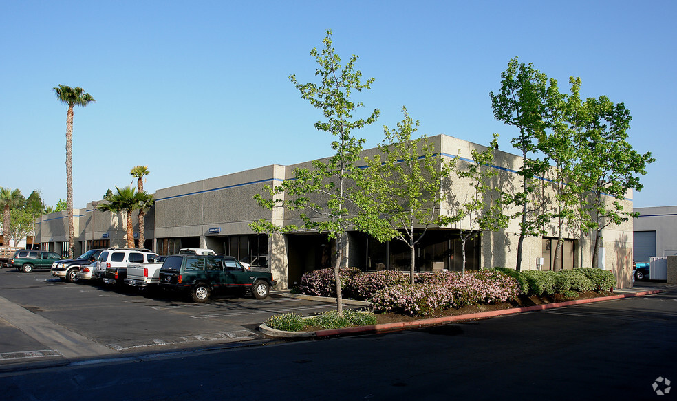 17150 Newhope St, Fountain Valley, CA for sale - Building Photo - Image 1 of 1