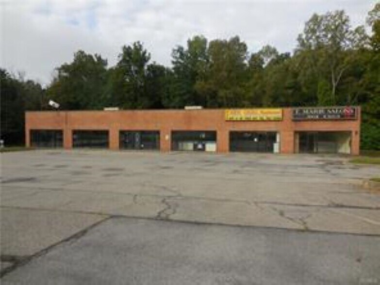 77 N Plank Rd, Newburgh, NY for lease - Building Photo - Image 1 of 10