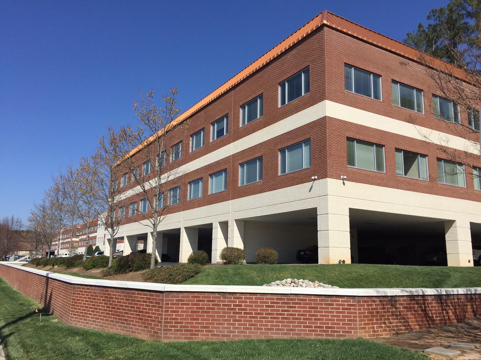 353 E Six Forks Rd, Raleigh, NC 27609 Six Forks Place III