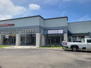 760-830 S State Road 7, Hollywood, FL for lease Building Photo- Image 1 of 14