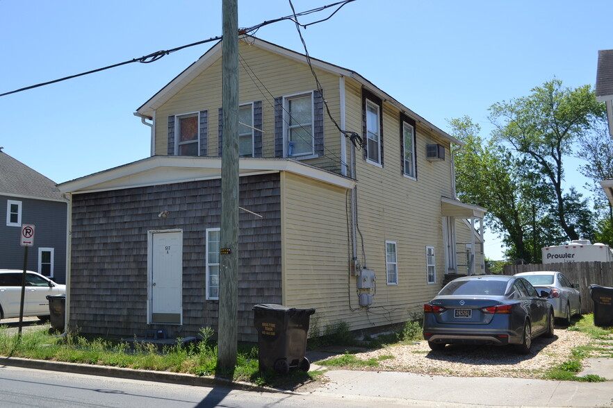 517 W Sunset Ave, Greensboro, MD for sale - Primary Photo - Image 1 of 4