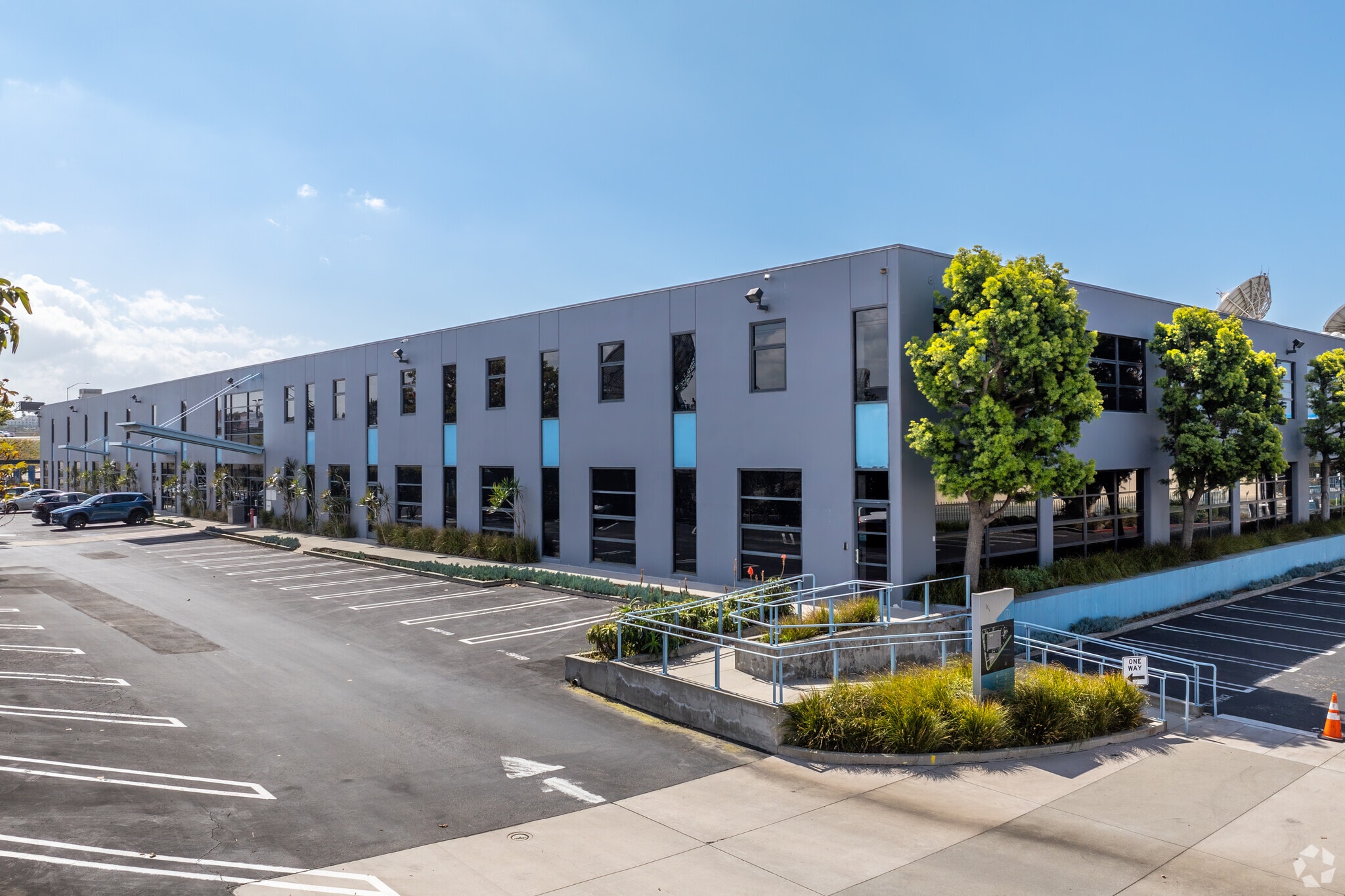 12910 Culver Blvd, Marina Del Rey, CA for lease Building Photo- Image 1 of 20