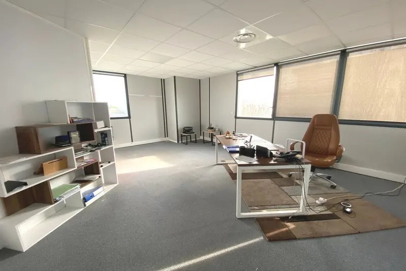 Office in Grabels for lease - Interior Photo - Image 3 of 8