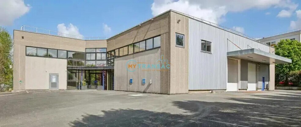 Industrial in Créteil for lease - Building Photo - Image 3 of 21