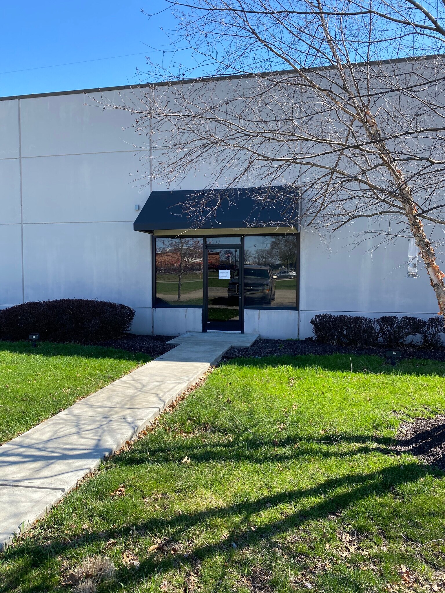 6299 Guion Rd, Indianapolis, IN 46268 Flex for Lease