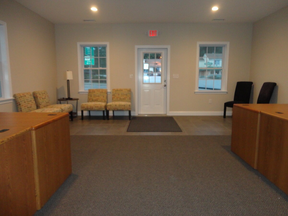 5 Pleasant St, Millis, MA 02054